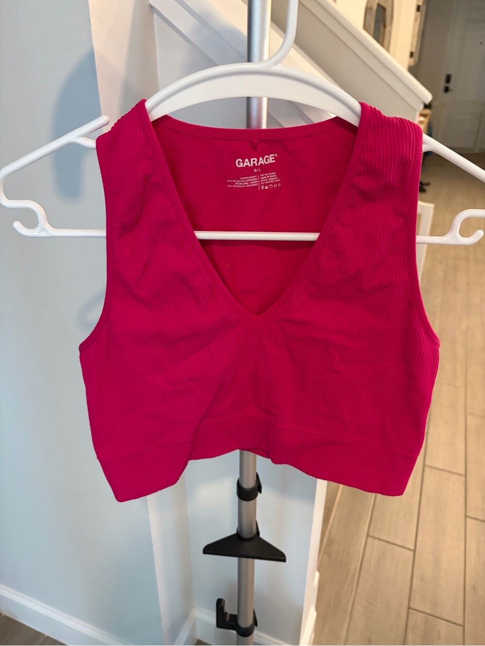 Garage Ribbed V-Neck Crop Top in Hot Pink